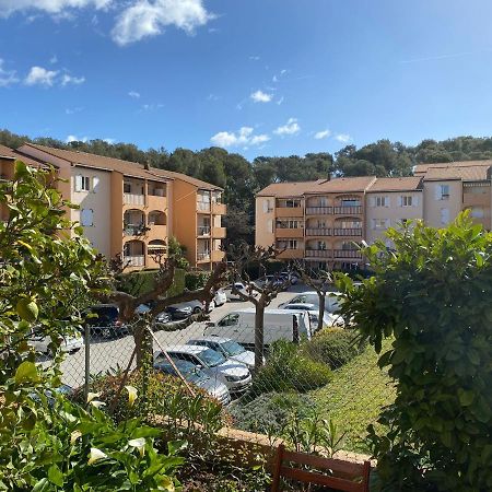 Appartamento Charmant Studio Costebelle Proche Gare, Terrasse Et Parking Gratuit Hyères Esterno foto