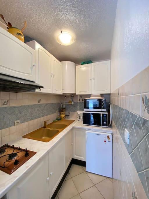 Appartamento Charmant Studio Costebelle Proche Gare, Terrasse Et Parking Gratuit Hyères Esterno foto