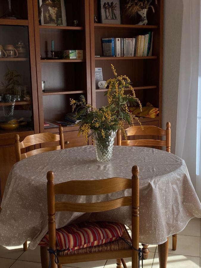 Appartamento Charmant Studio Costebelle Proche Gare, Terrasse Et Parking Gratuit Hyères Esterno foto
